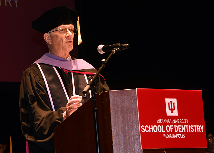 Dr. Platt speaks at graduation 2026